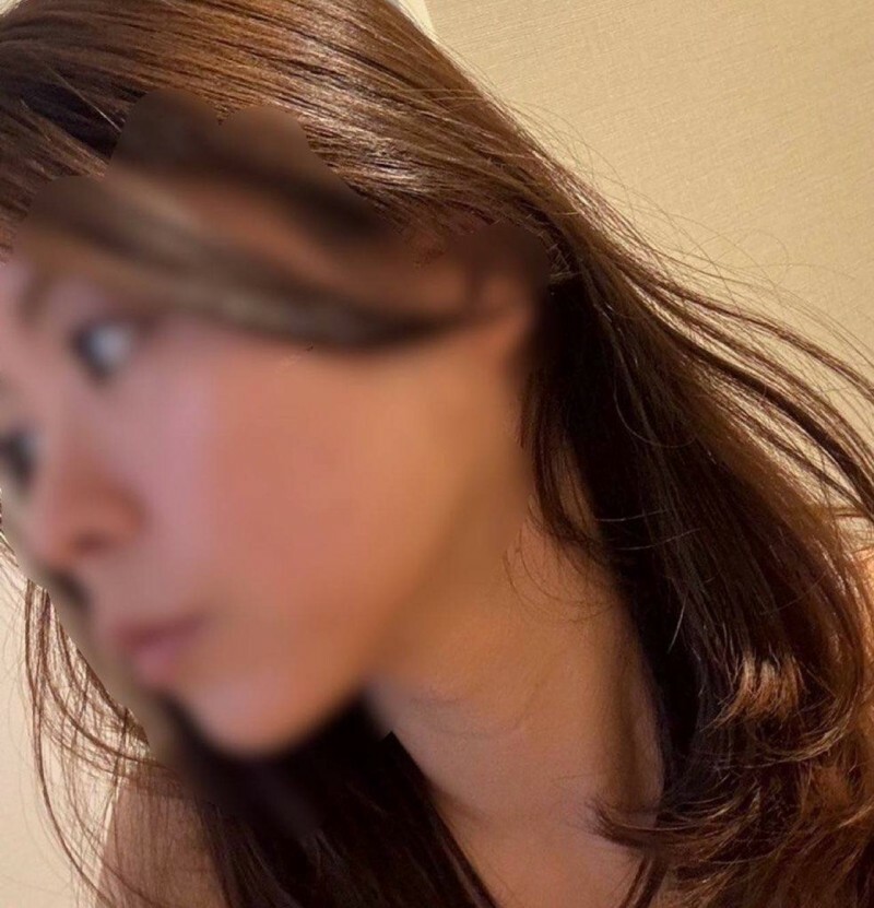 FC2-PPV-4561555 [Amateur & Married Woman] A divorced married woman who went to pachinko parlors without permission is made to squirt and gets crea