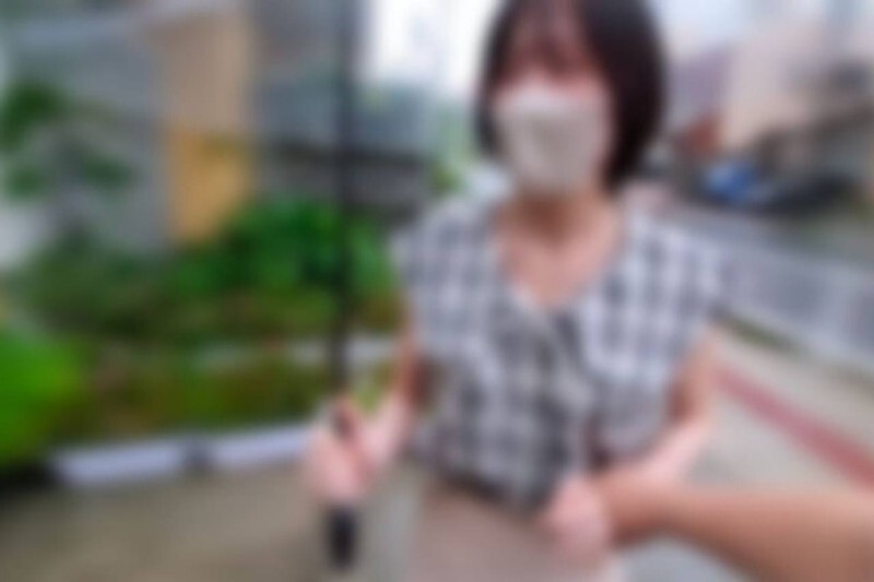 FC2-PPV-4597386 *90% OFF until 1/10* [Amateur individual shooting] [Outdoor] [Bukkake] Humiliation of a slender Shin-mama on the way to a school visit