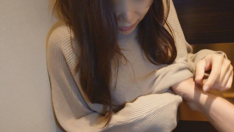 FC2-PPV-4641616 [No, Married Woman] A beautiful former model wife takes care of another man's cock for her husband in a creampie shoot [Bonus Hig