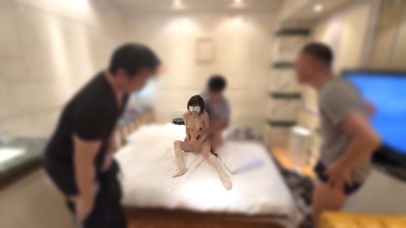 FC2-PPV-4687401 [FC2 Secret / *Accidental Video] A video of a local SSSS-class beauty being continuously creampied by Miya in a 4P without contracepti