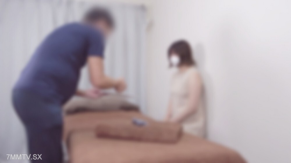 FC2-PPV-4770293 In the second year of my marriage, my wife and play are about to get pregnant, and my store is about to arrive. I'm nervous, and 