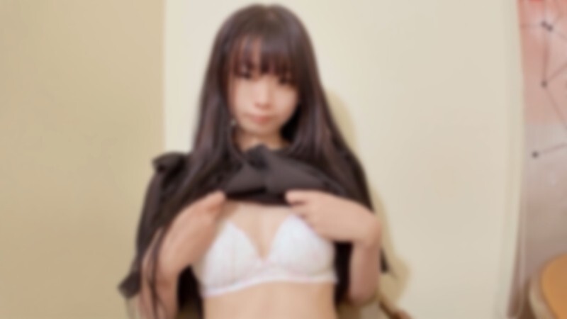 FC2-PPV-4761757 [990 points until 10/7] [First shoot] 19-year-old beauty specialist. Petite and sensitive body, she is shy in front of the camera but 