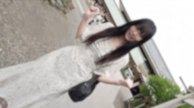 FC2-PPV-4722817 3 days! Half price! [First time shooting] [Half outside, half inside] A woman who has just returned to Japan and is full of elegance, 