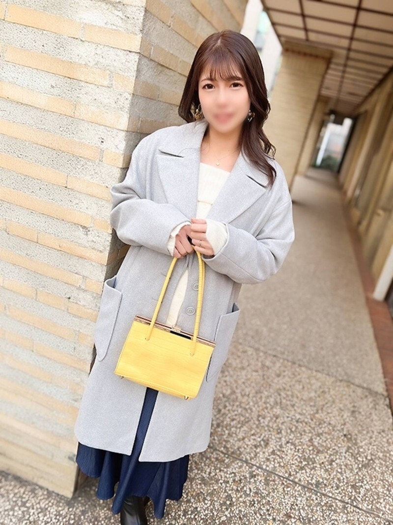 FC2-PPV-4784925 [Small-breasted wife] B cup, when the nipples are stimulated, the pussy juice doesn't stop, beautiful erotic wife in her 30s (31)