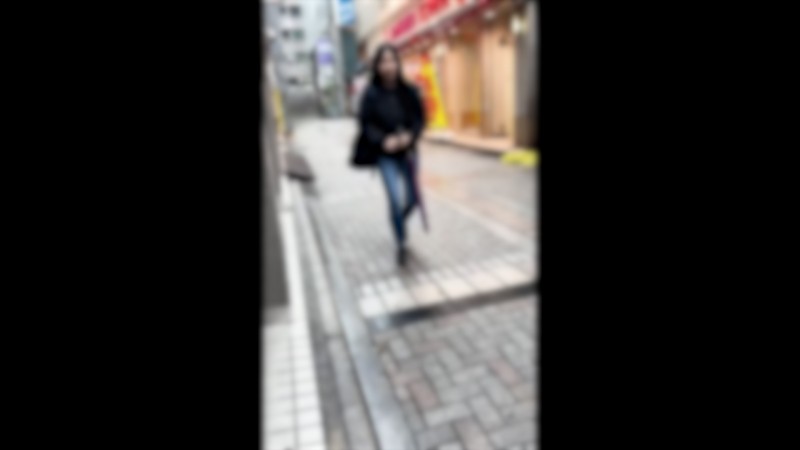 GVH-671 - "Drink up every drop!" Reverse harem 3P sex with holy water, tide, and saliva bukkake in midsummer!